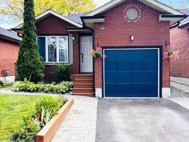 119 Ribblesdale Drive, Whitby, ON, L1N 7K2 house for lease | Listing ID E13435 | Royal LePage