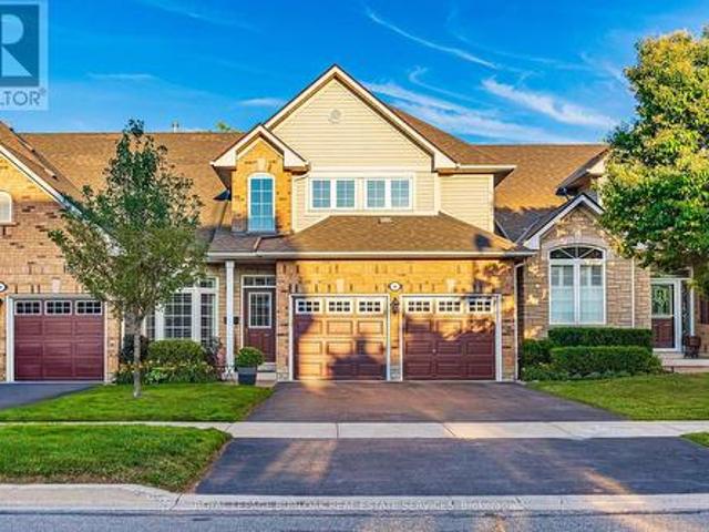 11 4360 Millcroft Park Drive, Burlington, ON, L7M 4T7 townhouse for sale | Listing ID W12282 | Royal LePage