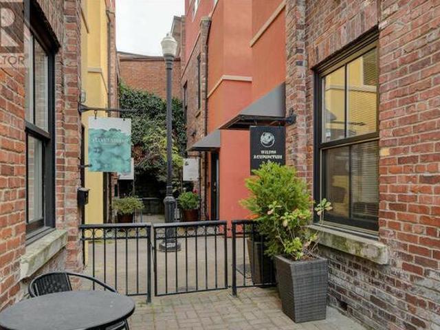 11 532 Fisgard St Victoria British Columbia