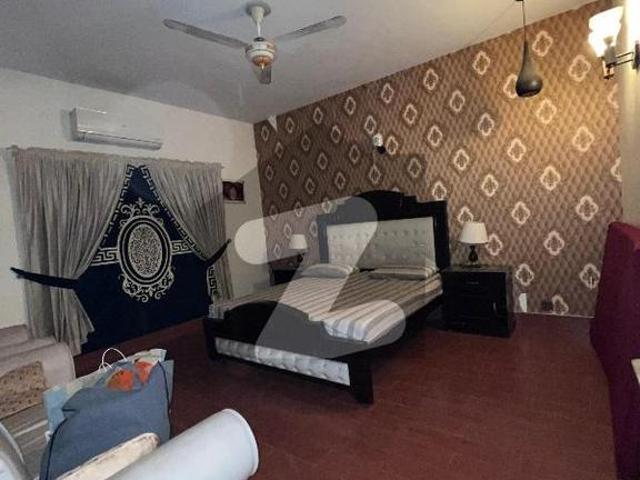 11.5 Marla Beautiful House Available In Faisal Town Canal Road Faisal Town