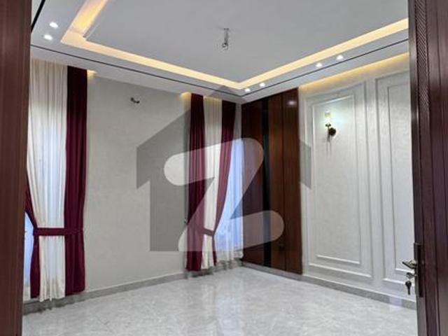 11.5 Marla Luxurious Main Boulevard House For Sale Buch Executive Villas