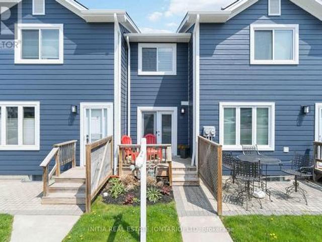 11 5 River Road, Lambton Shores Grand Bend, ON, N0M 1T0 townhouse for sale | Listing ID X11992 | Royal LePage