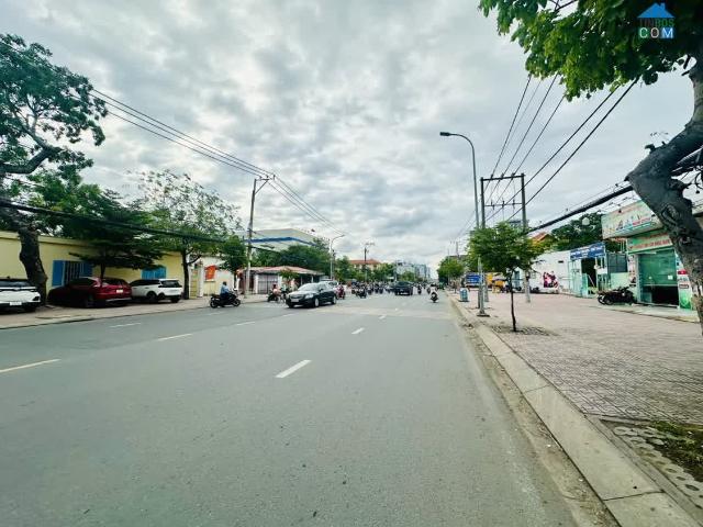 11,5x49m mặt tiền Huỳnh Tấn Phát Q7 2 tầng giá 69,9 tỷ