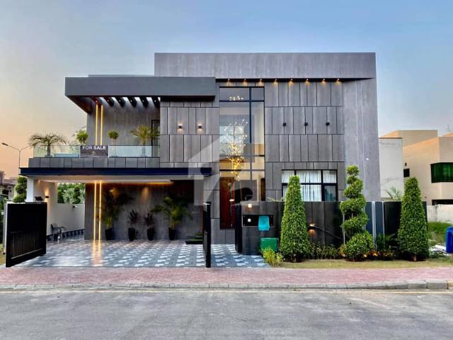 11.66 Marla Most Elegant Designer House Nearby Park Bahria Town Lahore