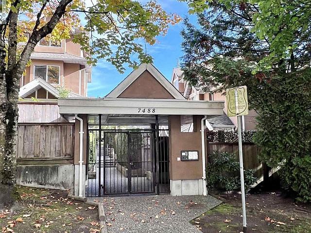 11 7488 Salisbury Avenue Burnaby, British Columbia
