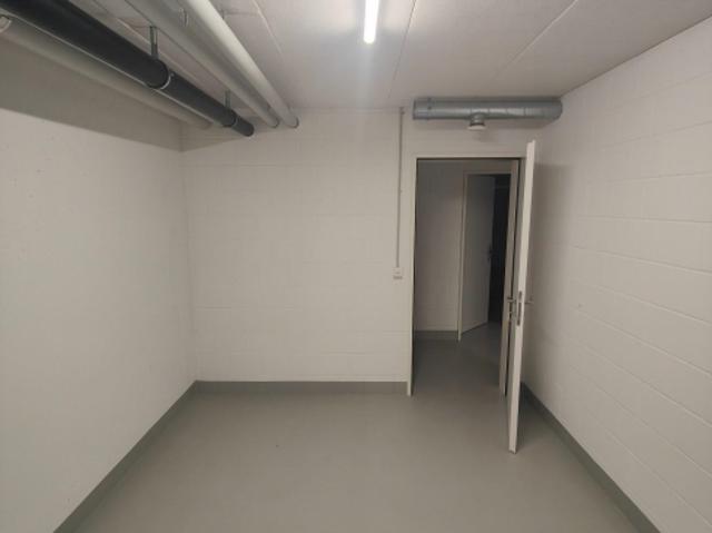 11.83m2 Lagerraum Neuendorf Dorfstrasse 37/37a