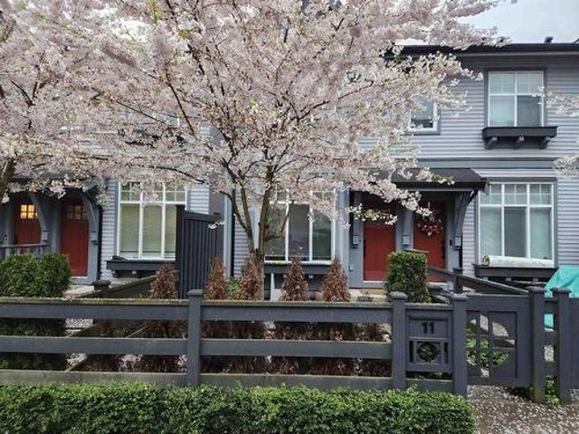 11 1221 Rocklin Street, Coquitlam, BC, V3B 0N7 townhouse for sale | Listing ID R2992 | Royal LePage