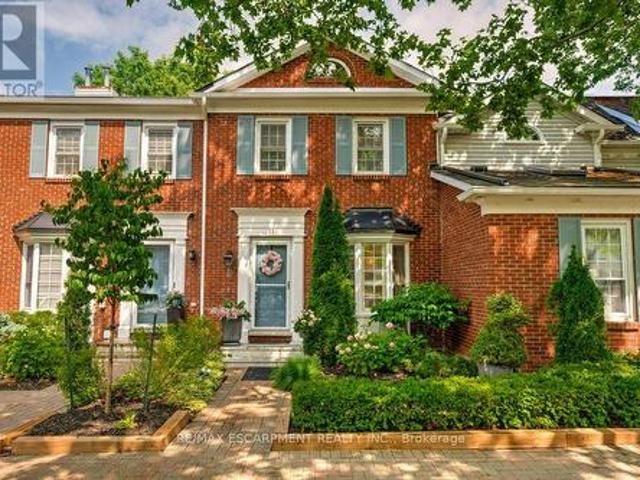 11 1280 Maple Crossing Boulevard, Burlington, ON, L7S 2G1 townhouse for sale | Listing ID W12294 | Royal LePage