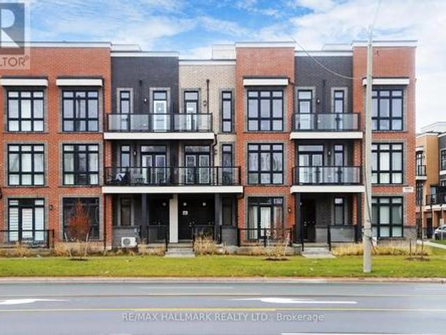 11 12 Yonge Street, Richmond Hill, ON, L4E 1J4 townhouse for sale | Listing ID N11983 | Royal LePage