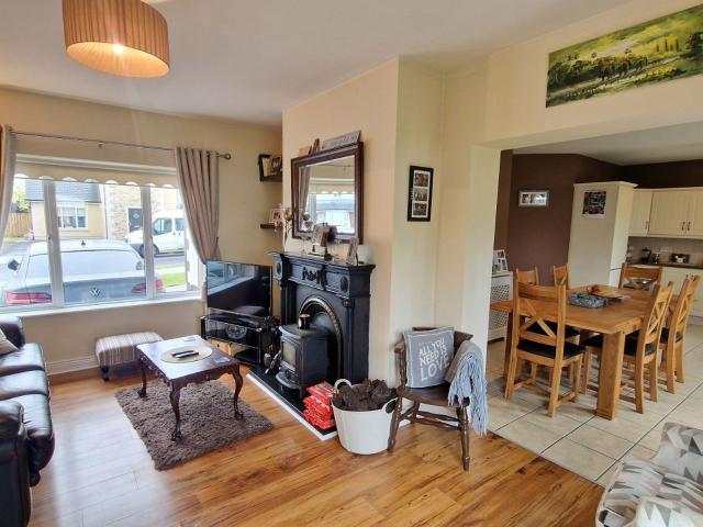 11 Tarmon Manor, Castlerea, Co. Roscommon, F45WK63