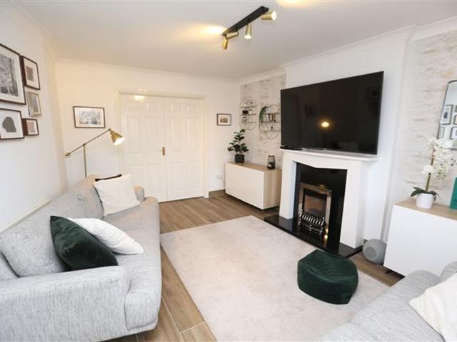 11 The Heath, Inse Bay, Laytown, Co. Meath Sherry FitzGerald Lannon 4844 MyHome. Ie Residential