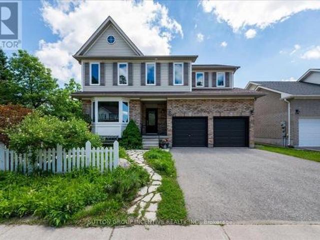 11 Thrushwood Drive, Barrie, ON, L4N 0Z1 house for sale | Listing ID S13424 | Royal LePage