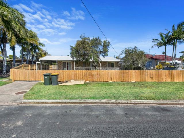 11 Tingira Terrace Scarness, QLD 4655