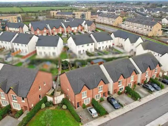 11 Whitethorn Lawn, Naas, Naas, Co. Kildare, W91V4DF is for sale