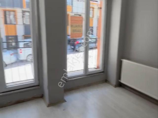 1+1 Yeni Yapı Kiralık Y.giriş Daire