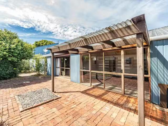 11 Banks Place, Tawhero, Whanganui