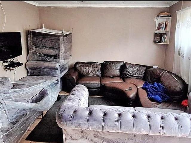 11 Bedroom House For Sale in Gqeberha Central