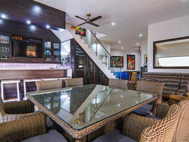 11 Bedroom House in Copperleaf Estate