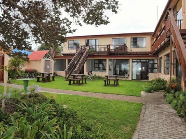 11 Bedroom House in Kei Mouth