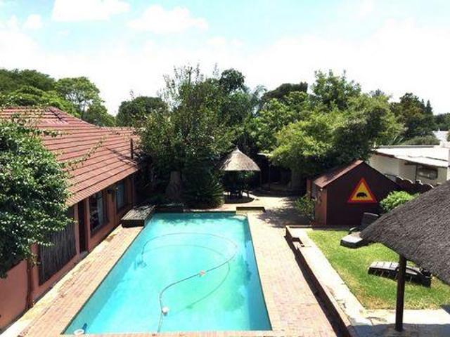 11 Bedroom House Randburg Johannesburg 363000 DS102116784