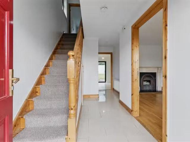 11 Beechlawn Heights, Ballinasloe, Galway, H53 K062