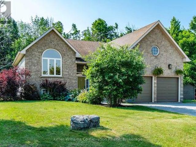 11 Boyd Crescent, Oro Medonte Moonstone, ON, L0K 1N0 house for sale | Listing ID S12261 | Royal LePage