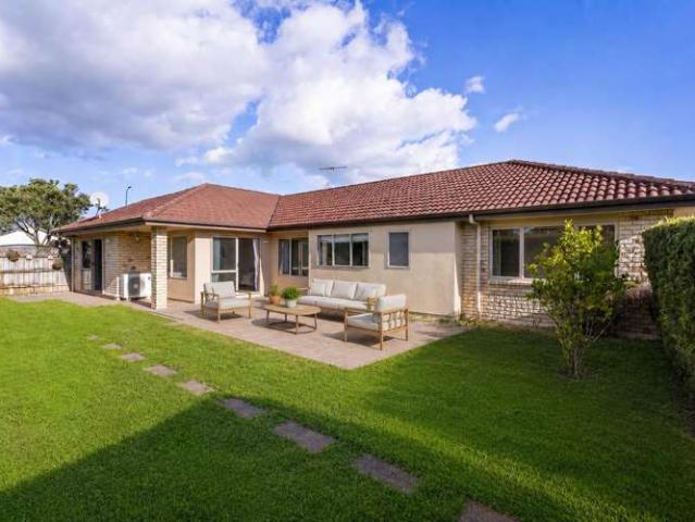11 Blackwood Drive, Wattle Downs, Manukau City