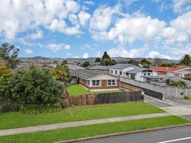11 Captain Mitchell Drive, Papakura
