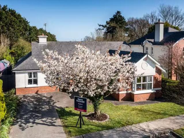 11 Castle Meadows, Murrintown, Co. Wexford, Y35VY30 is for sale