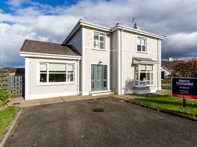11 Castle Woods, Piercestown, Wexford