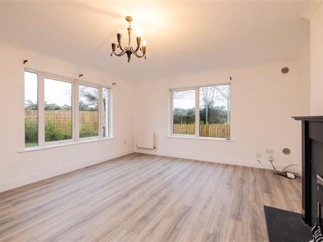 11 Chapel Farm Drive, Lusk, Co. Dublin DNG McKenna Healy 4887 MyHome. Ie Residential