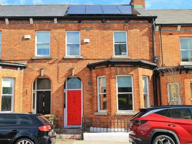 11 Charlemont Road, Clontarf, Dublin 3