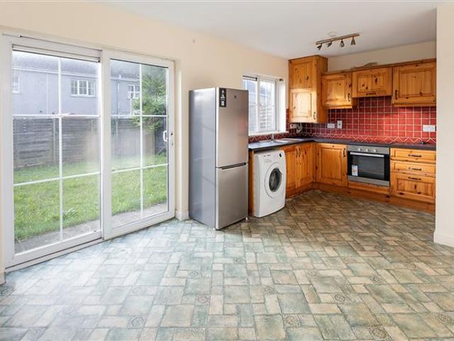 11 Chestnut Avenue, Fota Rock, Carrigtwohill, Co. Cork Sherry FitzGerald O'Donovan Midleton 4853 MyHome. Ie Residential