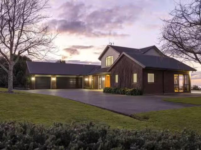 11 Chestnut Lane, Papamoa, Tauranga For Sale
