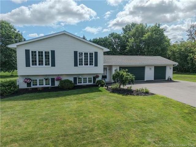 11 Clover Crt, Sussex, NB, E4E 2L8 house for sale | Listing ID NB143107 | Royal LePage