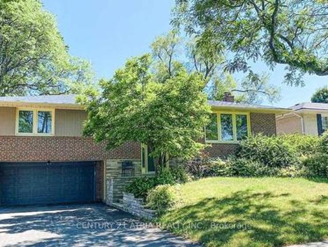 11 Danville Drive, Toronto, ON, M2P 1H7 house for lease | Listing ID C13586 | Royal LePage