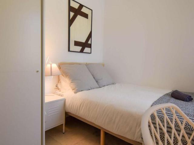 11 Dormitorio Shared Living/Roommate Madrid Madrid LS92198647