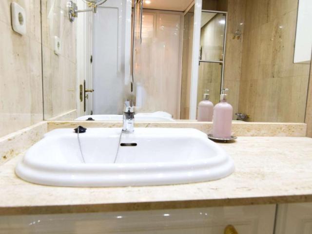 11 Dormitorio Shared Living/Roommate Madrid Madrid 92198650