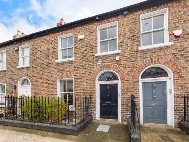 11 Eastmoreland Place, Dublin 4, D04XV18 is for sale