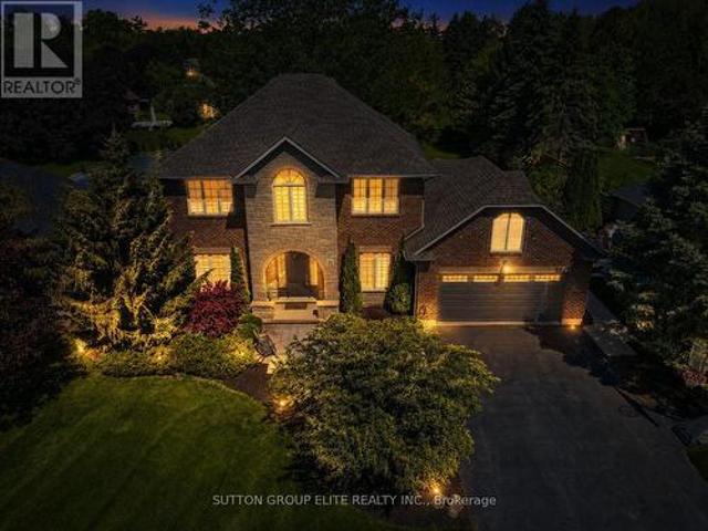 11 Elderberry Lane, Hamilton, ON, L0R 1H2 house for sale | Listing ID X13418 | Royal LePage