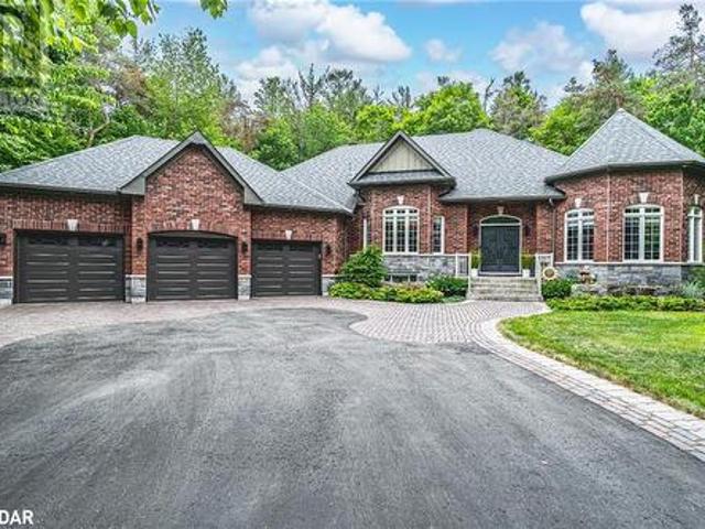 11 Emerald Terrace, Oro Medonte, ON, L0L 2E0 house for sale | Listing ID 40742 | Royal LePage