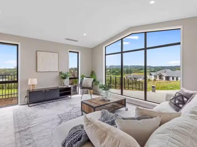 11 Flounder Drive, Omokoroa, Western Bay Of Plenty For Sale