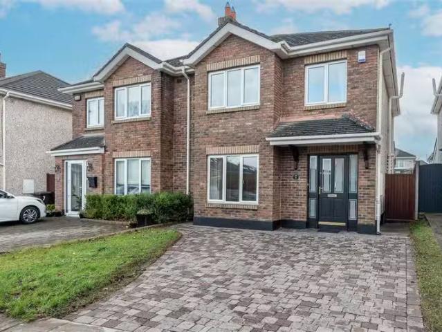 11 Gainsborough Crescent, Malahide, County Dublin