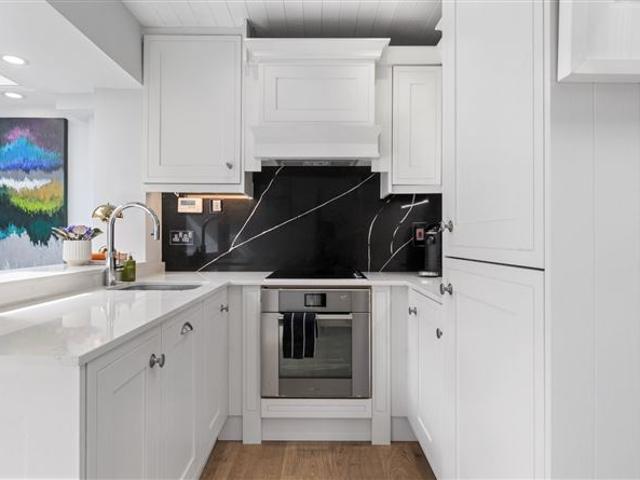 11 Grotto Place, Booterstown, Co. Dublin DNG Donnybrook 4911 MyHome. Ie Residential