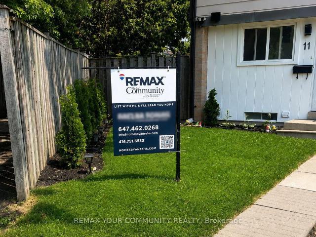 11 Grantbrook Court, Brampton | 3Beds/2Bath, Townhouse, $499,000 | Condos. Ca