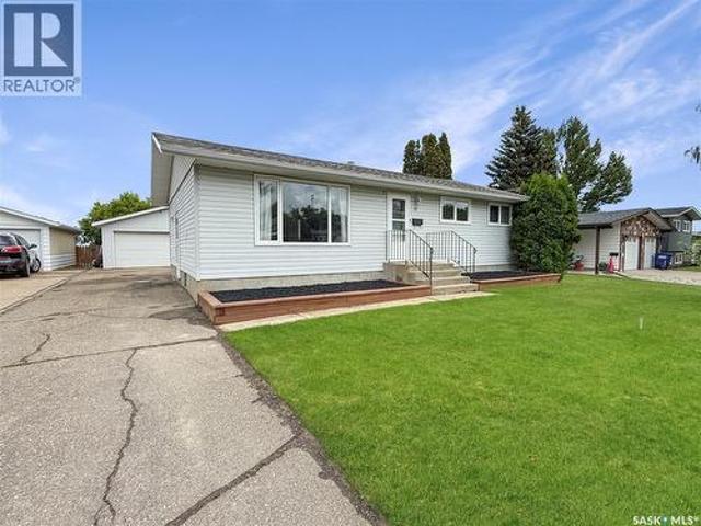 11 Hayward Place, Swift Current, SK, S9H 3Z9 house for sale | Listing ID SK041240 | Royal LePage