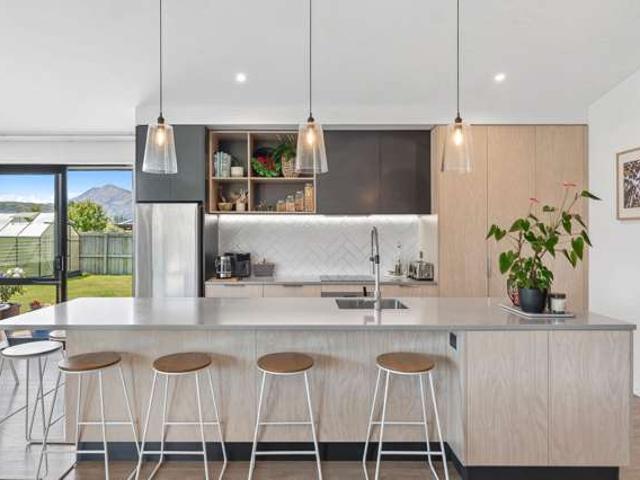 11 Hikuwai Drive, Albert Town, Wanaka