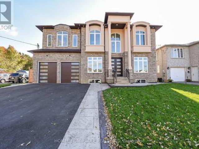 11 Hillcrest Avenue, Brampton, ON, L6W 1Y7 investment for sale | Listing ID W13216 | Royal LePage