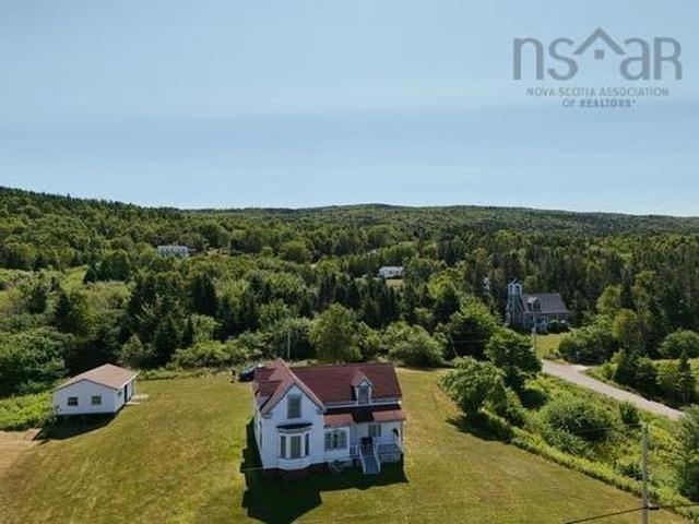 11 Kellys Lane, Englishtown, NS, B0E 1B0 house for sale | Listing ID 202619 | Royal LePage