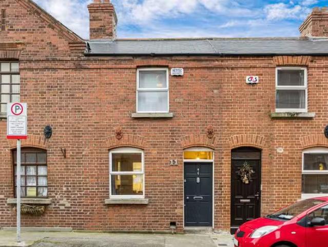 11 Lennox Place, Dublin 8, Portobello, Dublin 8, D08N8Y8 is fo.